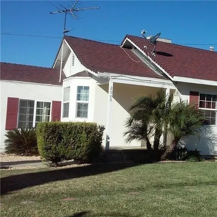 Rent this 3 bed duplex on 2005 South Towne Avenue in Pomona, CA 91766