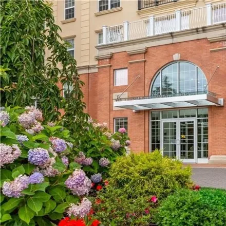 Rent this 2 bed condo on The Cambium in 10 Byron Place, Mamaroneck