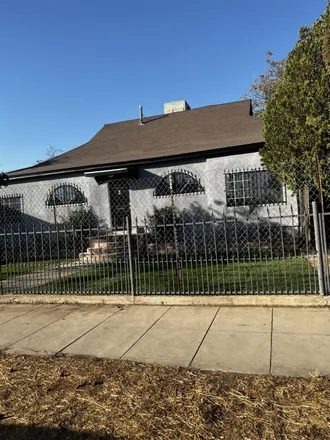 Buy this 4 bed house on Fire Station Number 2 in Jackson Street, Bakersfield