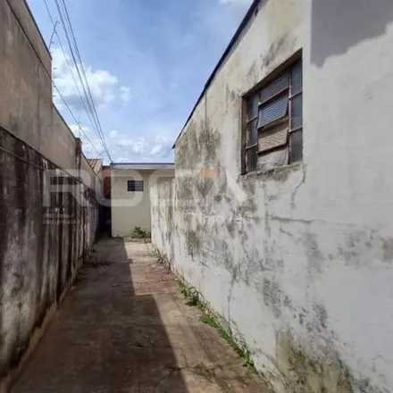 Rent this 1 bed house on Rua Paulo de Campos in Vila São José, São Carlos - SP