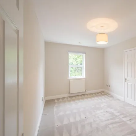 Image 7 - 52 Lower Oldfield Park, Bath, BA2 3HP, United Kingdom - Apartment for rent