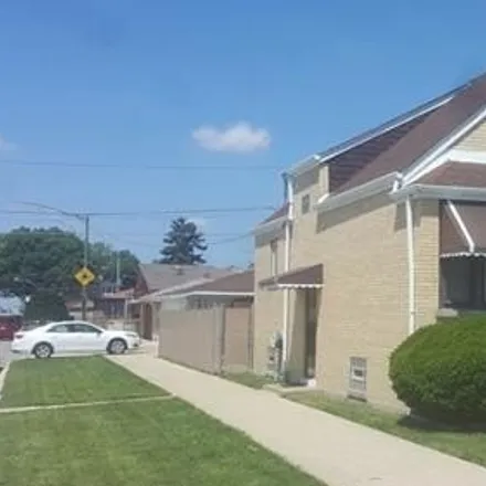 Rent this 4 bed house on 6458 South Knox Avenue in Chicago, IL 60629