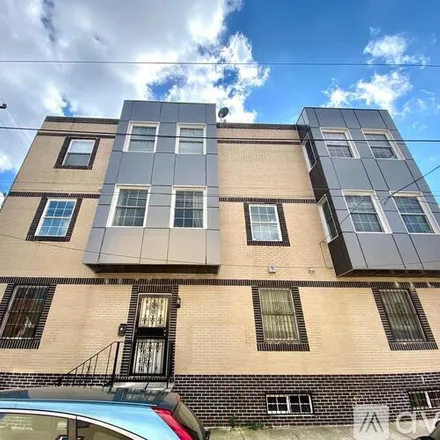 Rent this 2 bed apartment on 1614 S 6th St