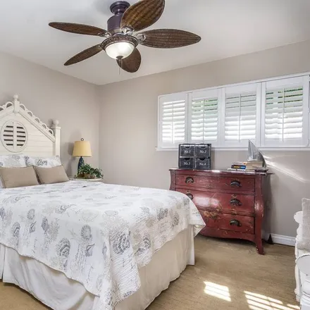Rent this 2 bed condo on Huntington Beach