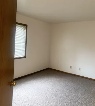 Image 7 - Main Street, Menomonee Falls, Waukesha County, WI 53052, USA - Apartment for rent