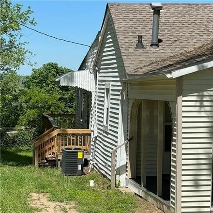 Image 3 - MO 224, Lexington, Lafayette County, MO 64067, USA - House for sale