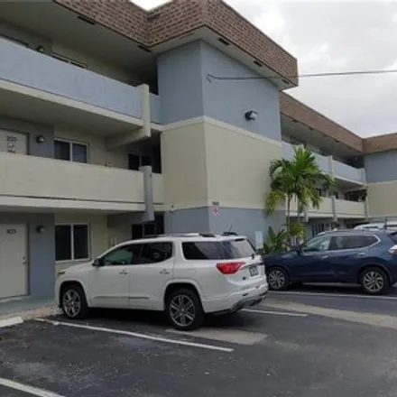 Buy this 1 bed condo on 1400 Ne 54th St Apt 206 in Fort Lauderdale, Florida