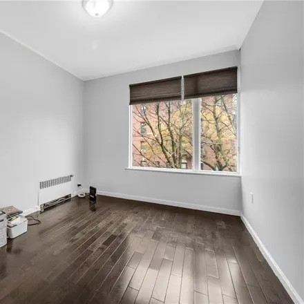 Image 5 - 1608 Avenue O, New York, NY 11230, USA - Townhouse for sale