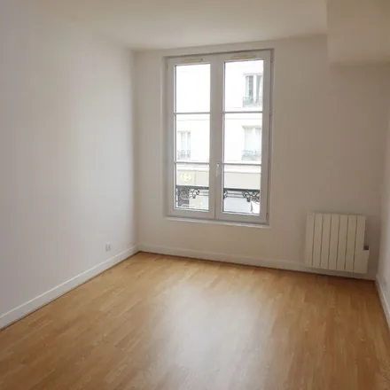 Rent this 2 bed apartment on 30 Rue Saint-Lazare in 60800 Crépy-en-Valois, France