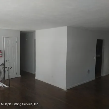 Rent this 7 bed apartment on 197 Craig Avenue in New York, NY 10307