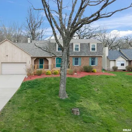 Buy this 4 bed house on 2953 Elk Drive in Pleasant Valley Township, Bettendorf