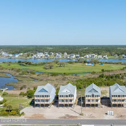 Image 4 - 1467 New River Inlet Road, North Topsail Beach, NC 28460, USA - House for sale