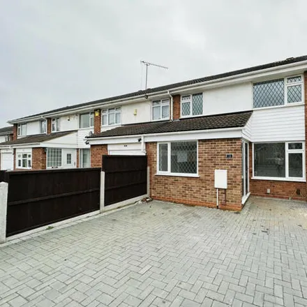 Buy this 4 bed townhouse on Linwood Drive in Coventry, CV2 2PR