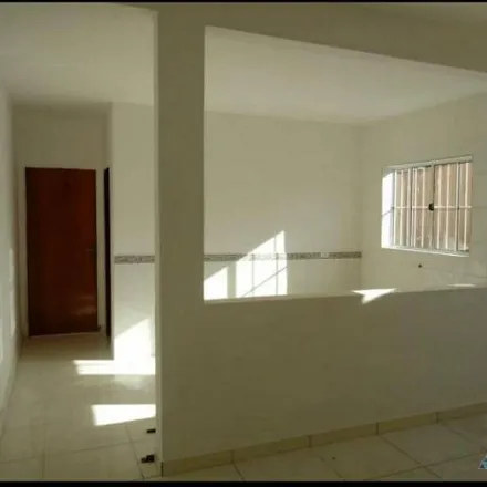 Buy this 3 bed house on Rua Marcilio Lopes in Piza, Londrina - PR