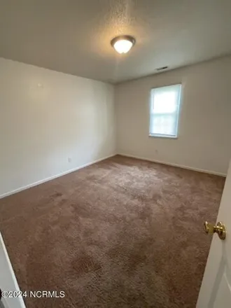 Image 7 - 1711 Wine Press Ct, Midway Park, North Carolina, 28544 - Apartment for rent
