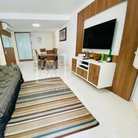 Buy this 3 bed apartment on Resindencial Palma do Mar in Rua dos Plátanos, Palmas
