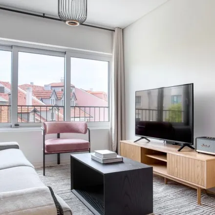 Rent this 1 bed apartment on Lar de São Francisco e Residência Palácio dos Guiões in Rua de São Filipe Néri 78, 1250-138 Lisbon