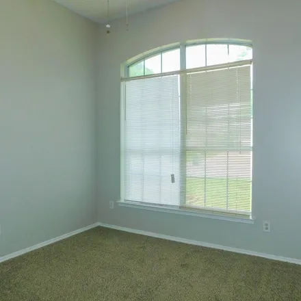 Rent this 3 bed apartment on 1008 Bayfield Drive in Denton, TX 76209