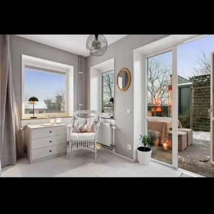 Rent this 2 bed apartment on Äringsgatan in 418 74 Gothenburg, Sweden