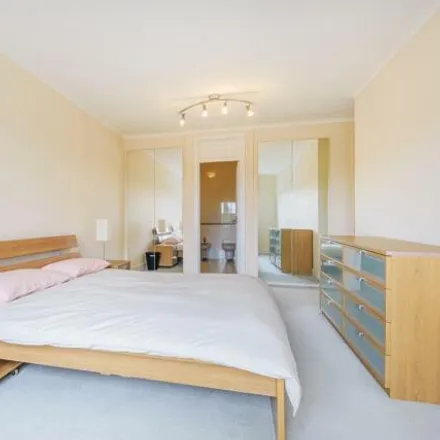 Image 7 - Cavendish House, 21 Wellington Road, London, NW8 9SP, United Kingdom - Apartment for sale