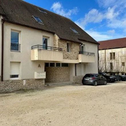 Rent this 2 bed apartment on L'Abbaye in 21140 Millery, France
