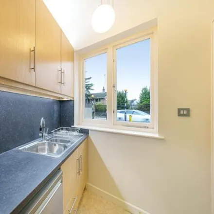 Image 5 - Weech Road, London, NW6 1DL, United Kingdom - Townhouse for sale