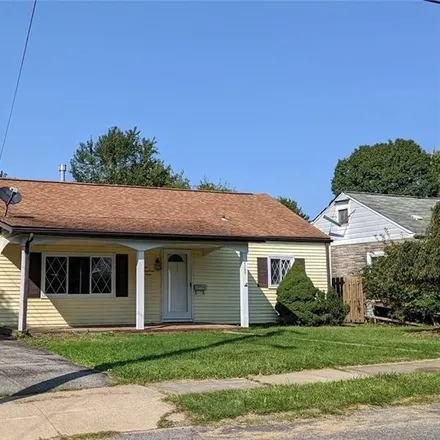 Image 3 - 309 Carson Street, Orville, Springdale Township, PA 15144, USA - House for sale