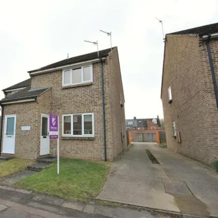 Rent this 1 bed room on 5-8 Segsbury Court Segsbury Road in Wantage, OX12 9XP