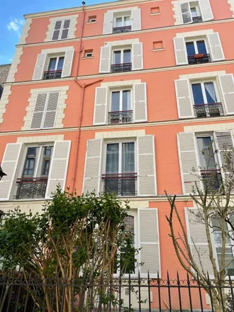 Rent this 2 bed apartment on 2 Villa de Grenelle in 75015 Paris, France
