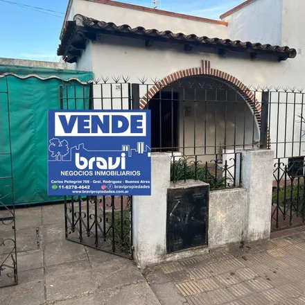 Buy this studio house on Rivadavia 1002 in Barrio Parque Irigoyen, General Rodríguez