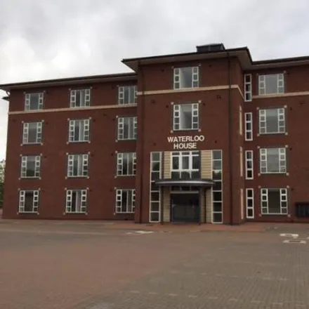 Image 6 - Waterloo House, Thornaby Place, Thornaby-on-Tees, TS17 6SA, United Kingdom - Room for rent