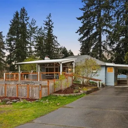 Buy this 4 bed house on 20274 54th Avenue West in Lynnwood, WA 98036