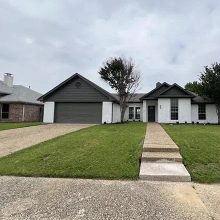 Rent this 4 bed house on 128 Princeton Circle in Forney, TX 75126
