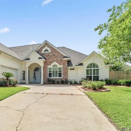 Buy this 4 bed house on 1498 Saint Alban's Drive in East Baton Rouge Parish, LA 70810