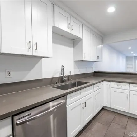 Image 7 - 315 Chester St Apt 211, Glendale, California, 91203 - Condo for sale