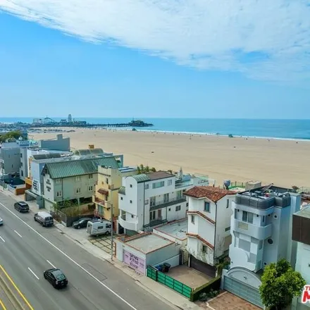 Rent this 3 bed house on 1323 Pacific Coast Highway in Santa Monica, CA 90401