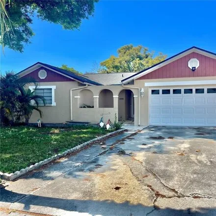 Buy this 3 bed house on 8581 Woodwick Court in Town 'n' Country, Hillsborough County