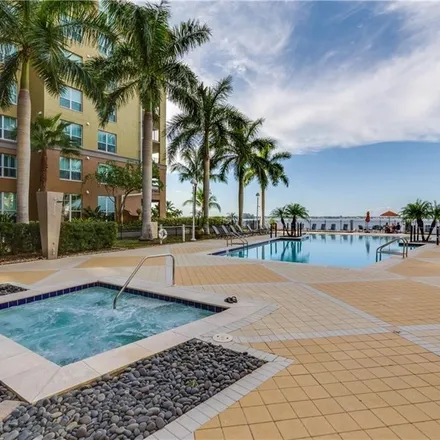 Image 7 - Alta Mar Condominium, 2825 Palm Beach Boulevard, Fort Myers, FL 33916, USA - Condo for rent