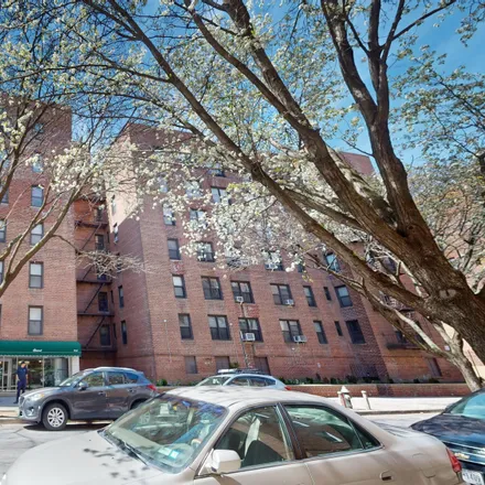 Image 2 - #6W, 33-26 92nd Street, Jackson Heights, Queens, New York - Apartment for sale