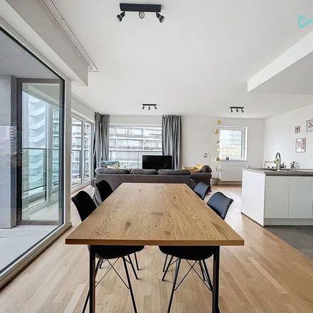 Rent this 2 bed apartment on Avenue de l'Héliport - Helihavenlaan 48 in 1000 Brussels, Belgium