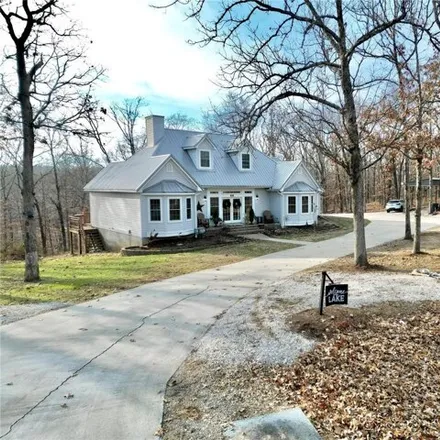 Image 2 - 6027 Lake Point Drive, Perry County, MO 63775, USA - House for sale