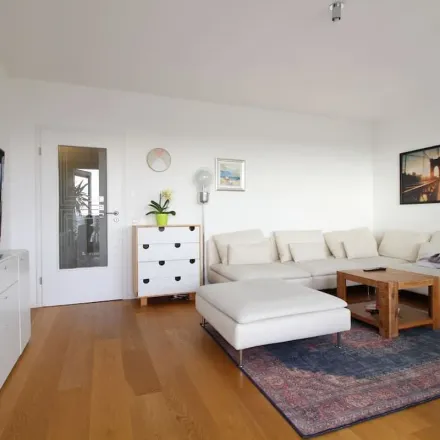 Rent this 2 bed apartment on Breite Straße 159 in 22767 Hamburg, Germany