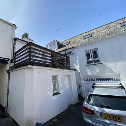 Rent this 2 bed apartment on No 3 (Gin Bar) in 3 Fore Street, Topsham