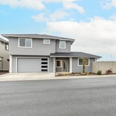 Buy this 4 bed house on East Stanford Avenue in Ellensburg, WA 98926