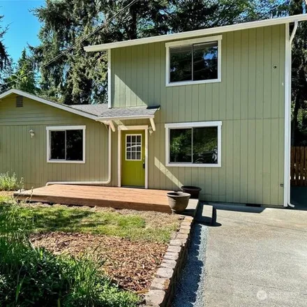 Buy this 3 bed house on 3639 Kingston Court in Island County, WA 98236
