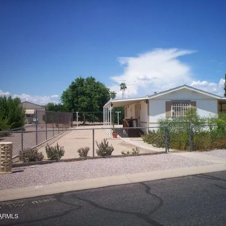 Buy this 2 bed house on 4072 East Dulciana Avenue in Mesa, AZ 85206