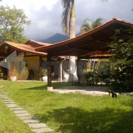Buy this 7 bed house on Avenida Maria Carlota in Massaguaçú, Caraguatatuba - SP