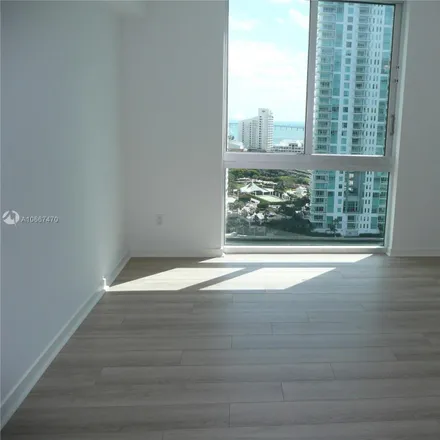 Image 6 - 335 South Biscayne Boulevard - Apartment for rent