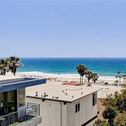 Image 2 - 2909 Highland Ave, Manhattan Beach, California, 90266 - House for sale