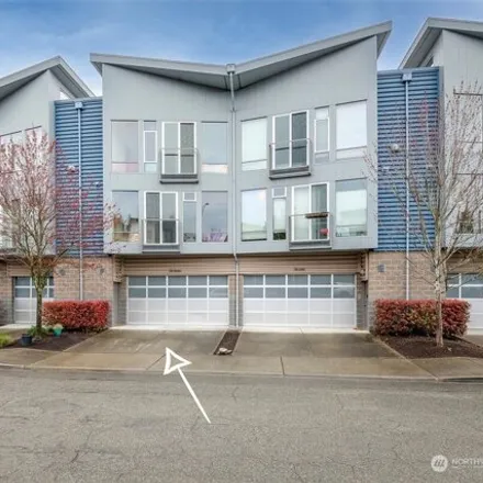 Buy this 1 bed condo on 2520 S Jefferson Ave Unit F in Tacoma, Washington